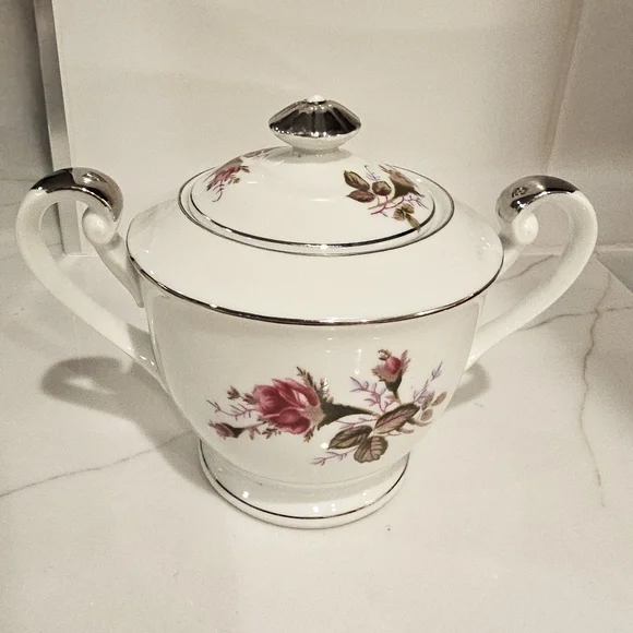 Not for sale Vintage 50s/60s Meiko Tea Rose Floral Tea Set - Picture 5 of 16